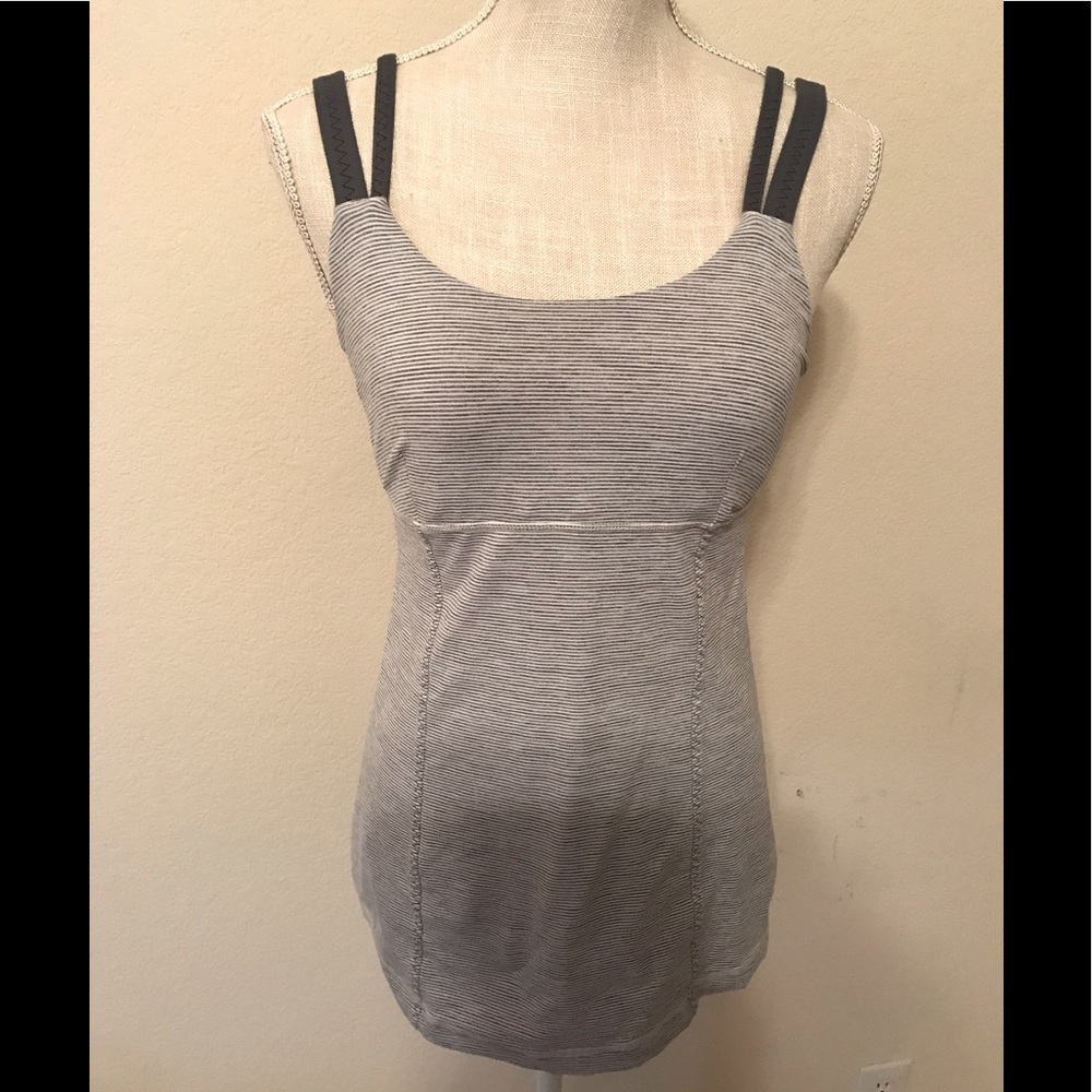 Lululemon athletic workout top